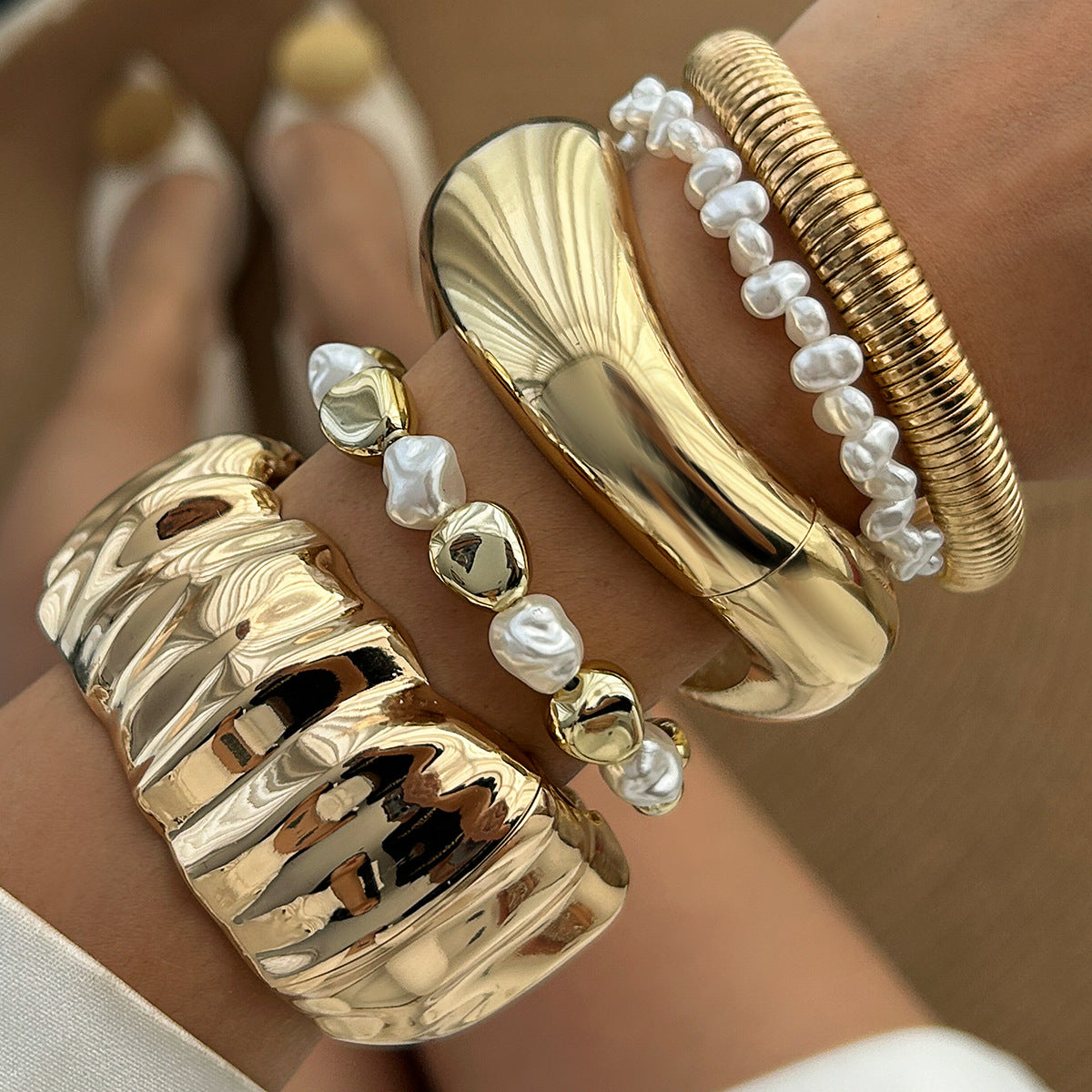 Wholesale Irregular pleated alloy bracelet set