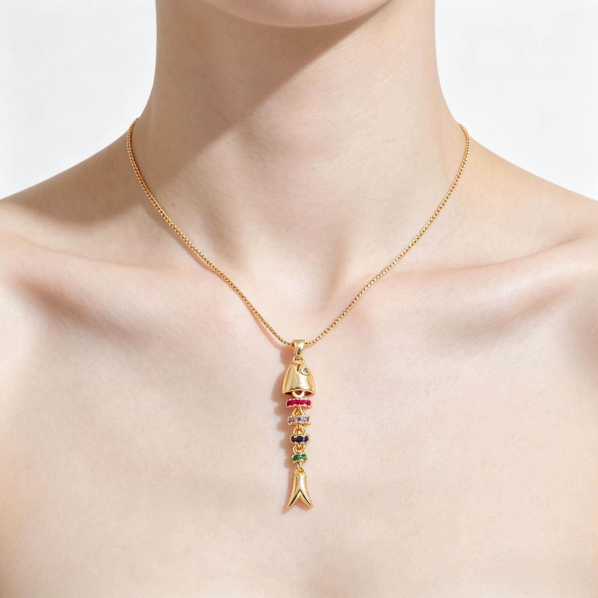 Wholesale Trendy Copper Fish Pendant Necklace Jewelry Accessory Gift
