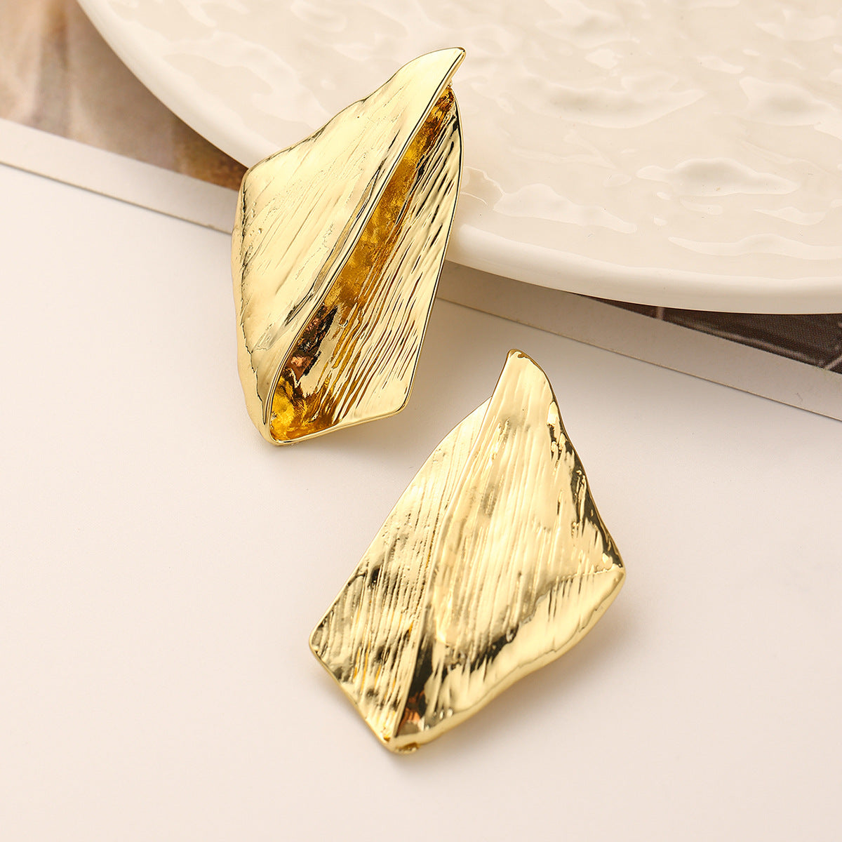Wholesale  metal texture simple exaggerated irregular alloy earrings