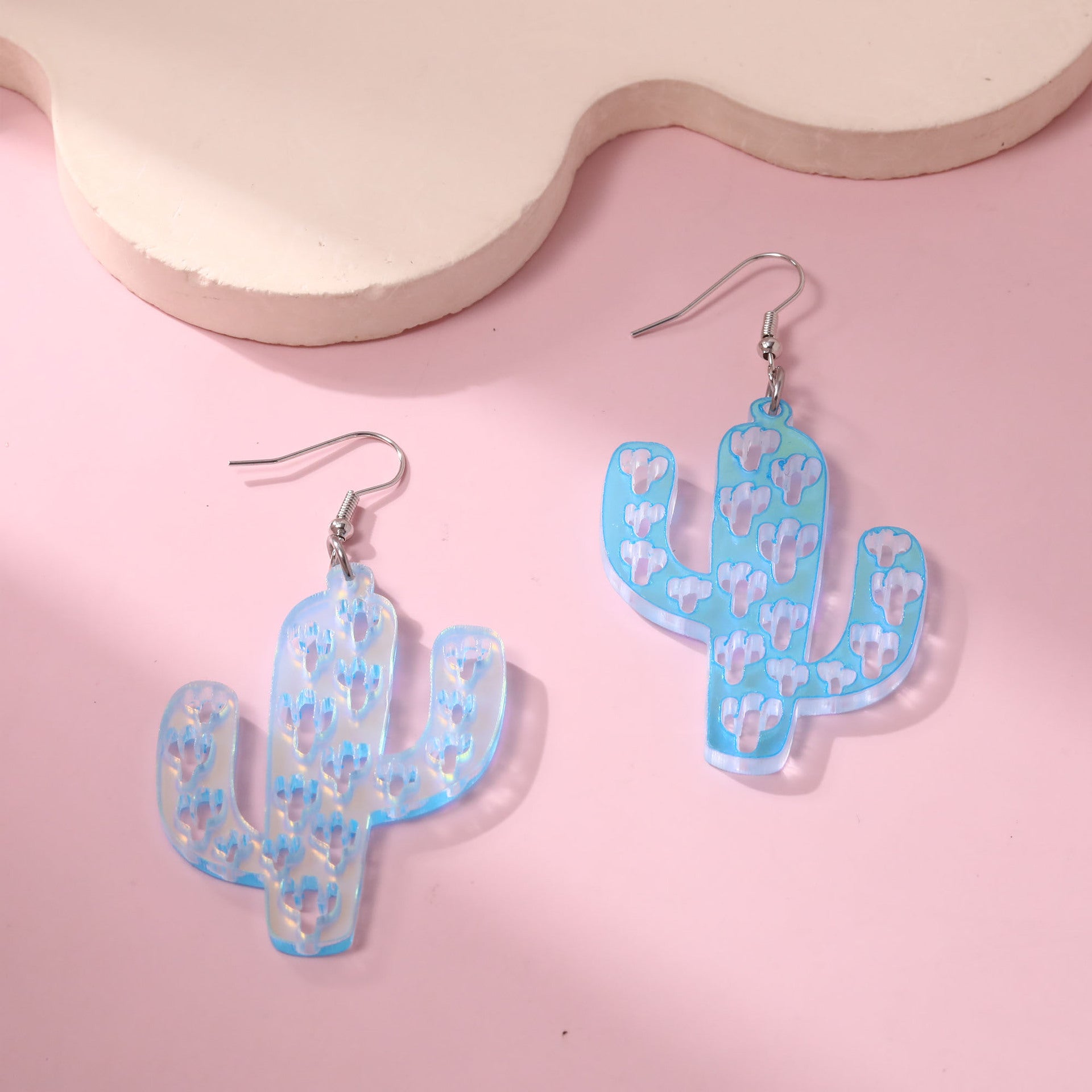 Wholesale Eco-friendly Acrylic Earrings Color Changing Cactus Shape Earrings