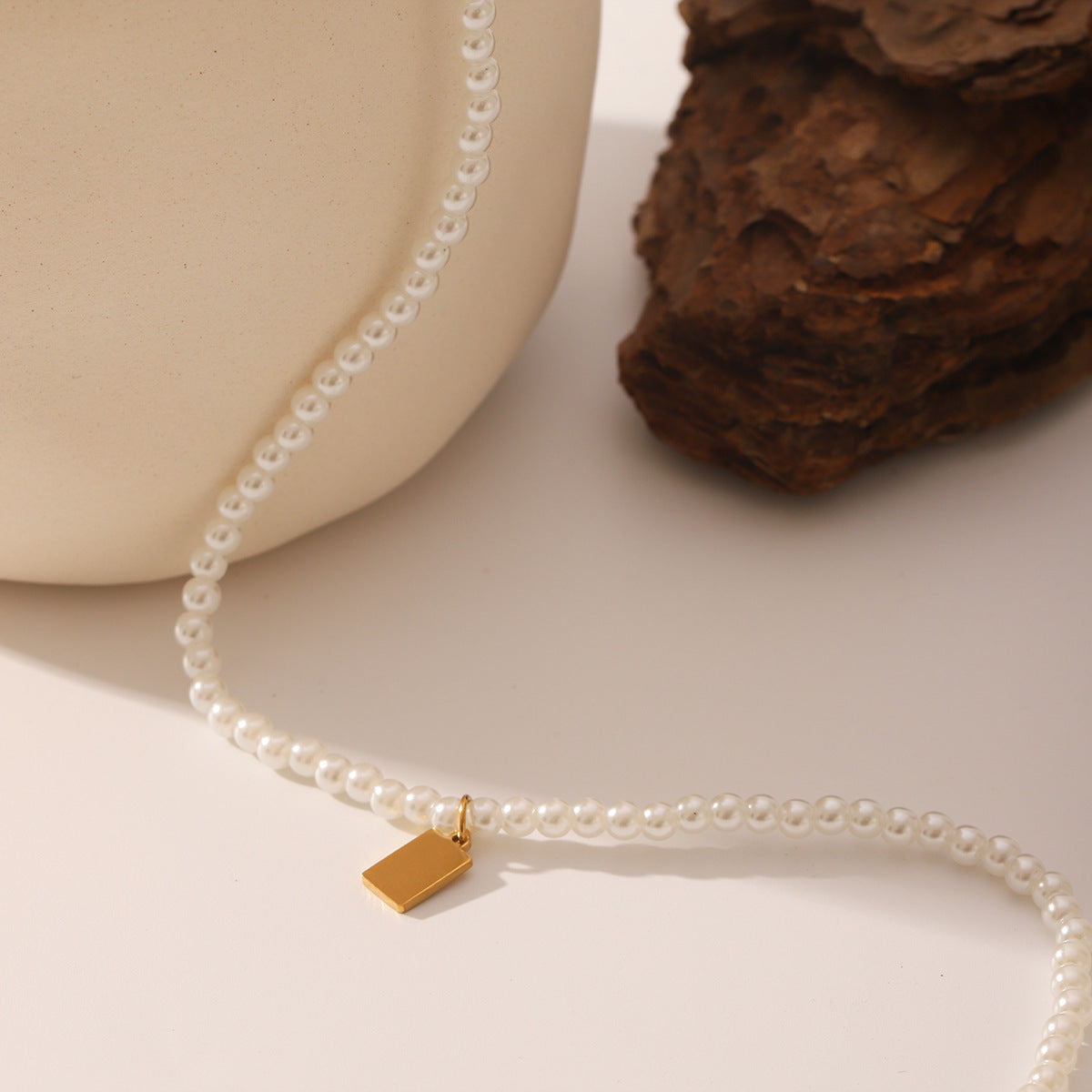 Wholesale Pearl Necklace  All-match Collarbone Chain Light Luxury Elegant Beaded Necklace