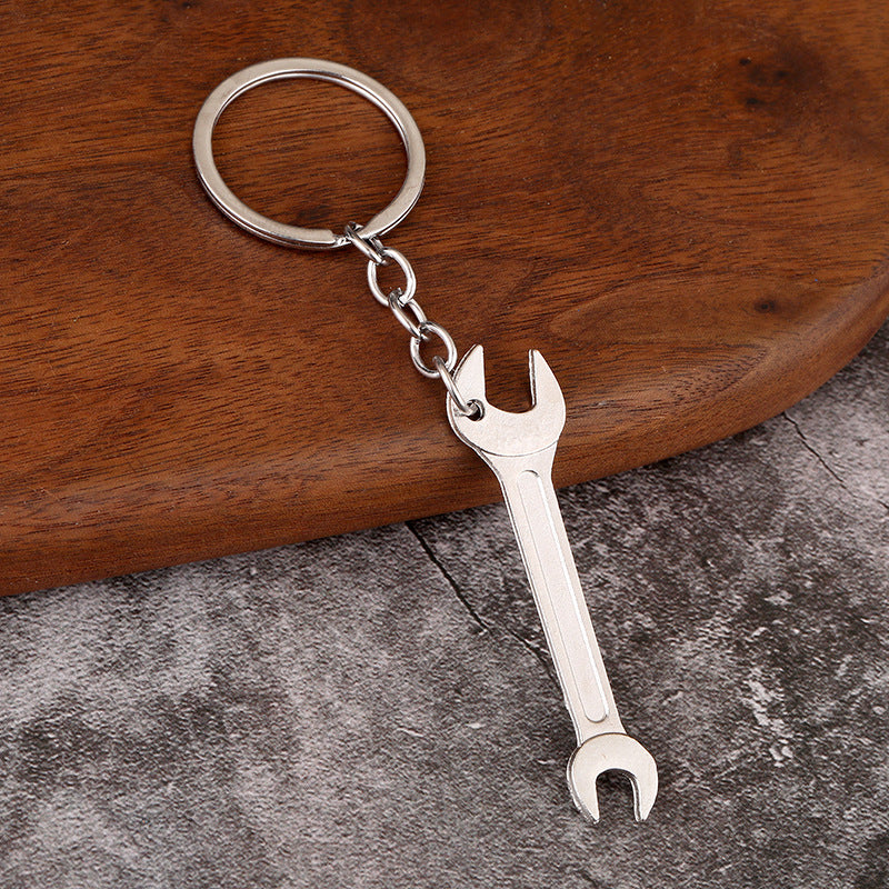 Wholesale Tool keychain metal creative wrench screwdriver hammer keychain