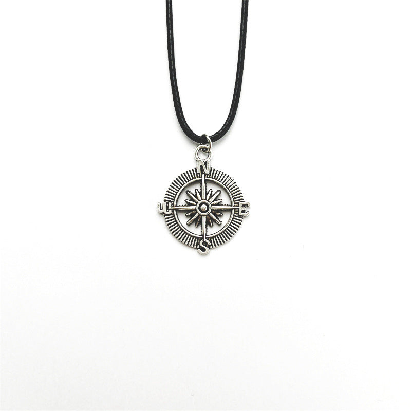 Wholesale Electroplated Alloy Vintage Cross Geometric Necklace,  Jewelry Accessory for Couples