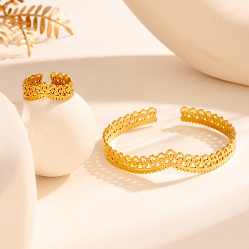 Wholesale titanium steel ring adjustable  crown lace  jewelry