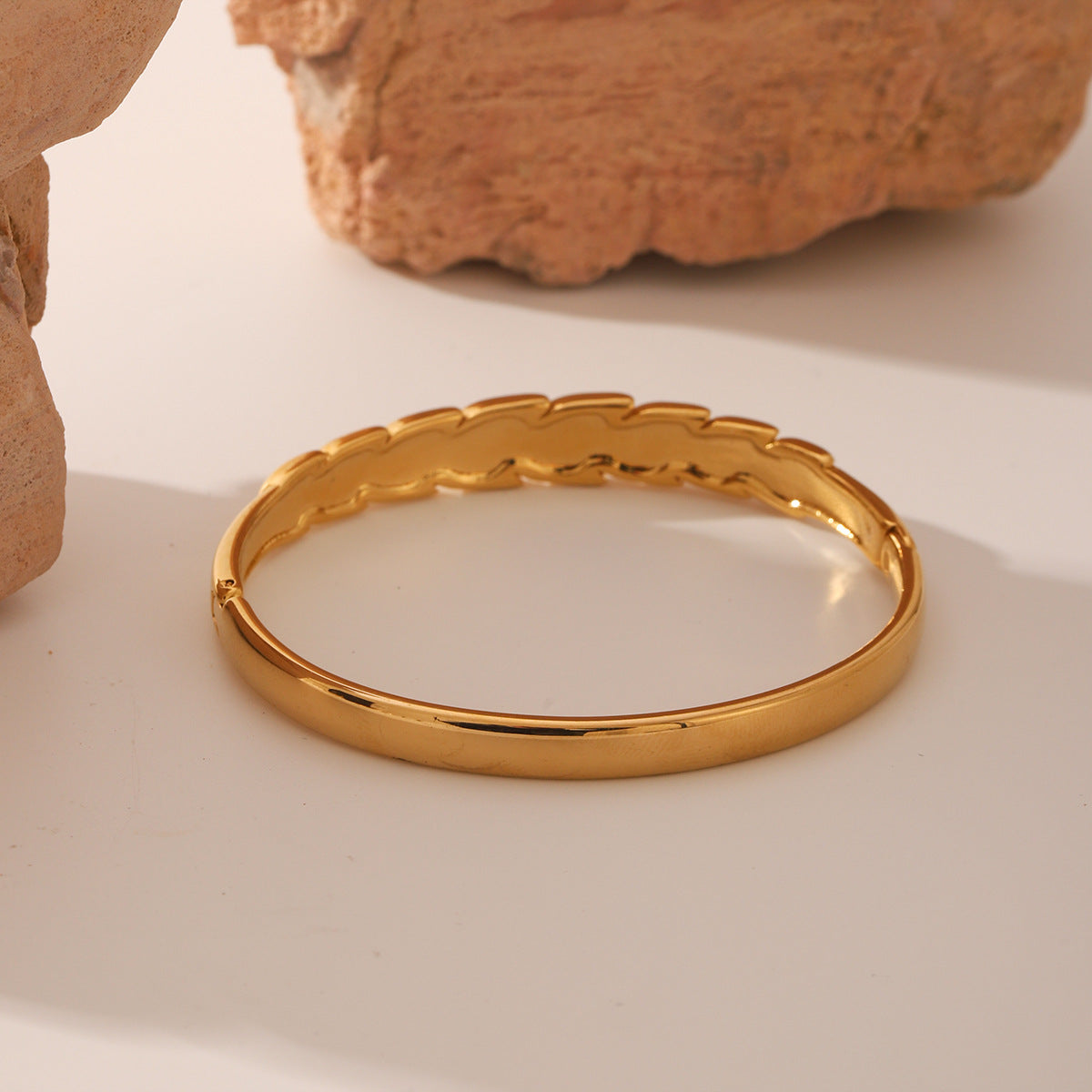 Wholesale Light Luxury  Titanium Steel Color-free Jewelry All-match Bracelet