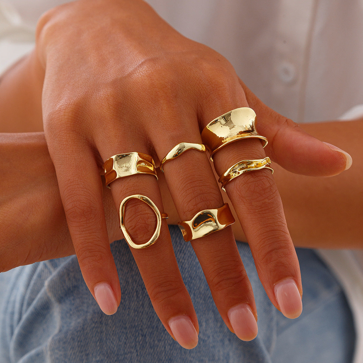 Wholesale Irregular Lava Design Gold Polished Alloy Open Bangle Set Chic Jewelry Accessory For Boutique Resale