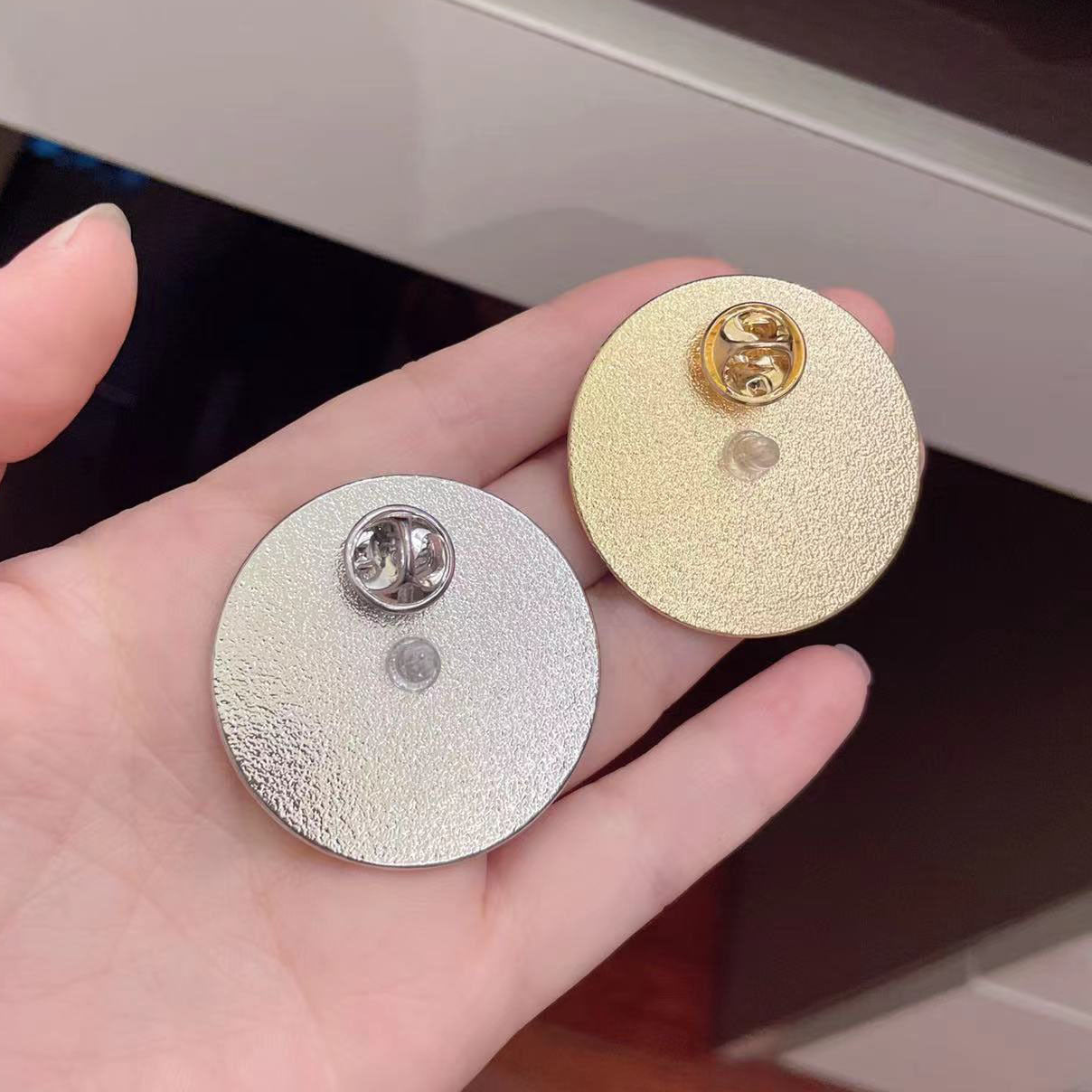 Wholesale  Emotion Management Energy Metal Badge Brooch