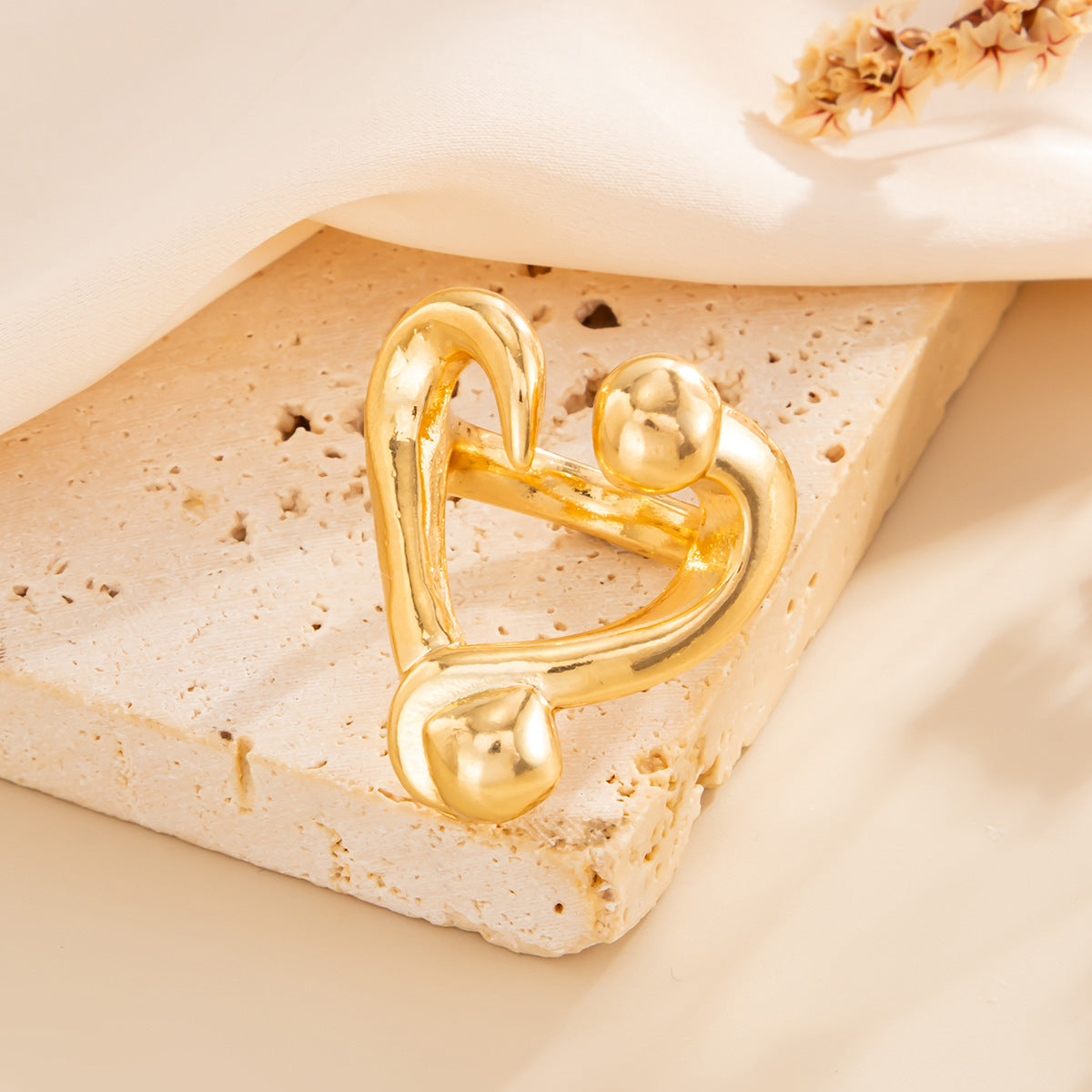 Wholesale Creative Metal Nail Heart-Shaped Ring