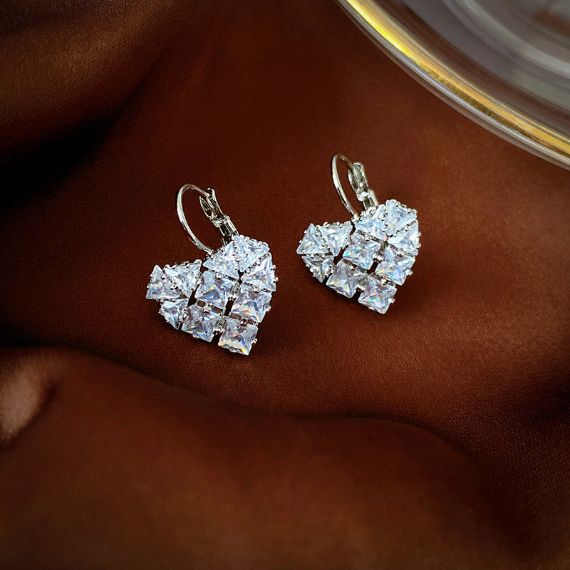 Wholesale Light Luxury Exquisite Compact Zircon Love Ear Buckle Earrings