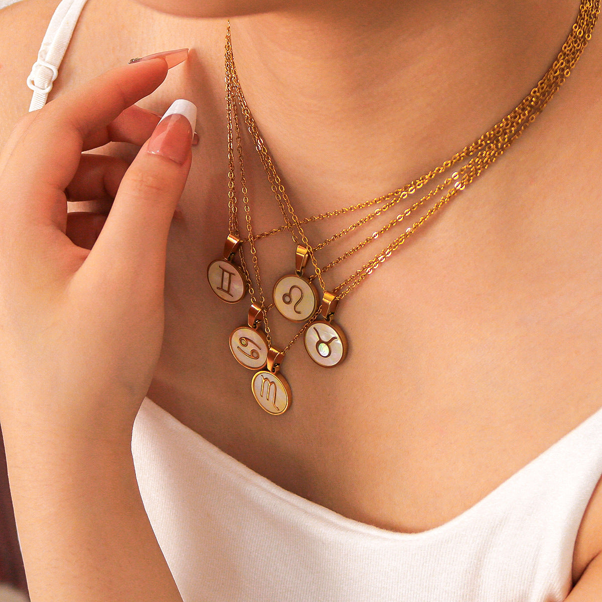 Wholesale stainless steel 18K gold plated twelve zodiac necklace