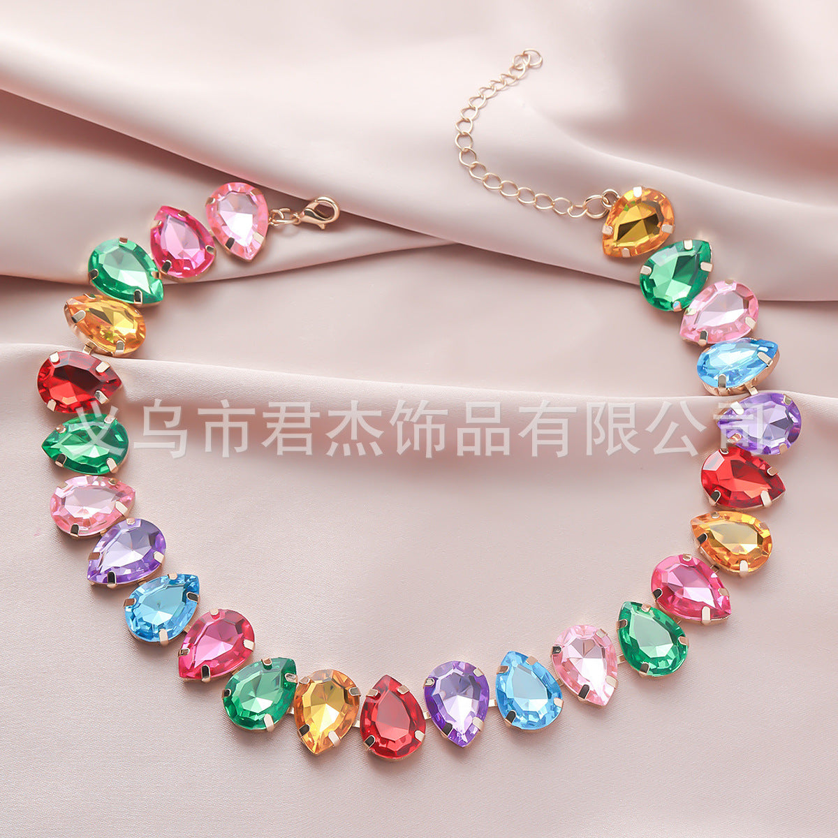Wholesale Exaggerated Geometric Love Color Rhinestone Clavicle Necklace ACC-NE-JunJie012