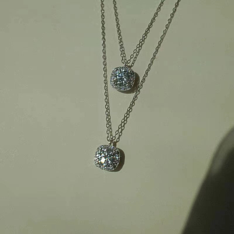 Wholesale S925 sterling silver small square sugar  light luxury  necklace