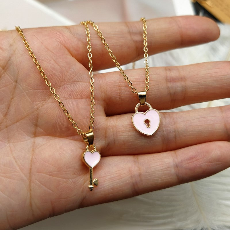 Wholesale 2pcs Small Key Lock Love Pendant Gold Clavicle Chain Necklace Heart Necklace Choker Necklace ACC-NE-JiuS003