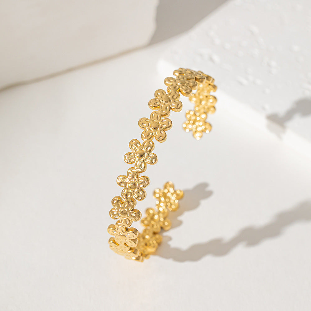 Wholesale 18K Gold Bamboo Titanium Steel Bracelet ACC-BT-Qinji006