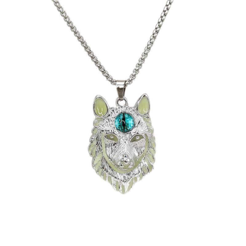 Wholesale Retro Punk Luminous Wolf Head Pendant Animal Men' s  Necklace