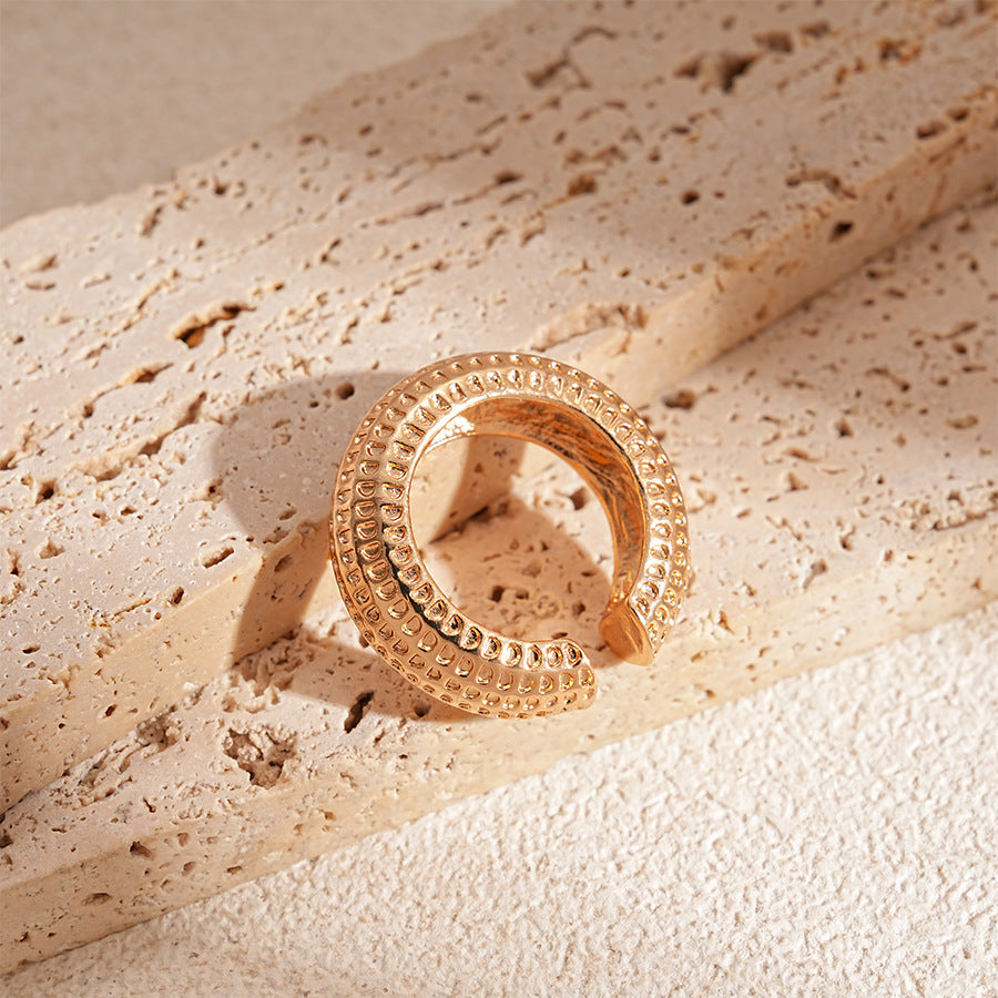 Wholesale Metallic Spotted Geometric Round Ear Clips