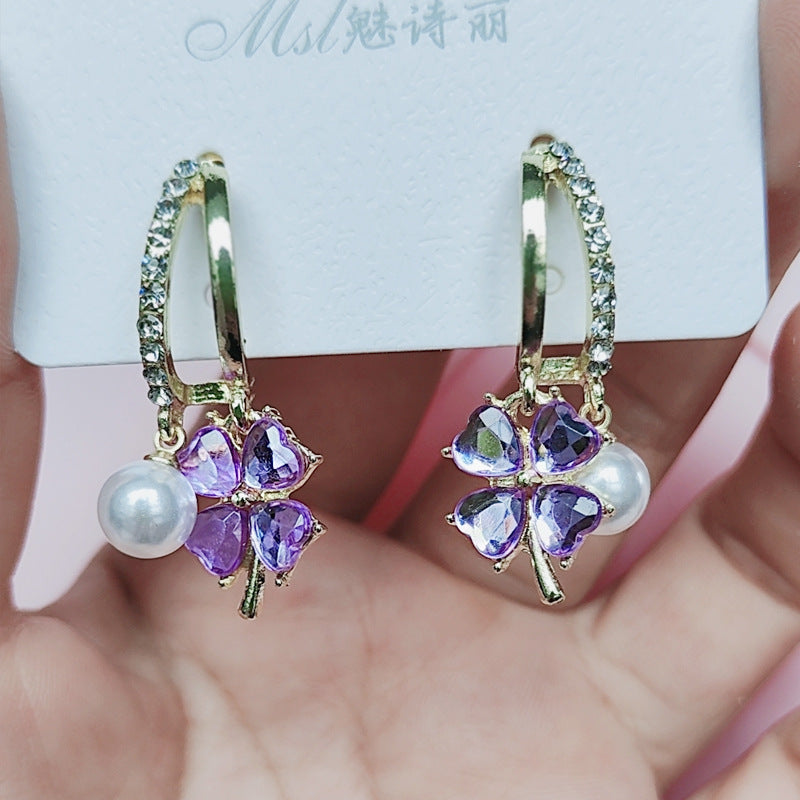 Wholesale Purple Four-leaf Flower Pearl Luxury Earrings