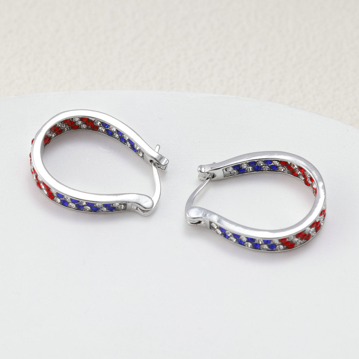 Wholesale Metal Electroplated Rhinestone Red and Blue Two-Color Earrings Fashion Jewelry Accessory for Independence Day