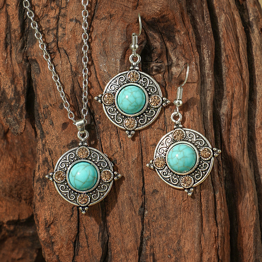 Wholesale Bohemian Vintage Earrings and Necklace Set Turquoise Drop Pendant Jewelry Accessory