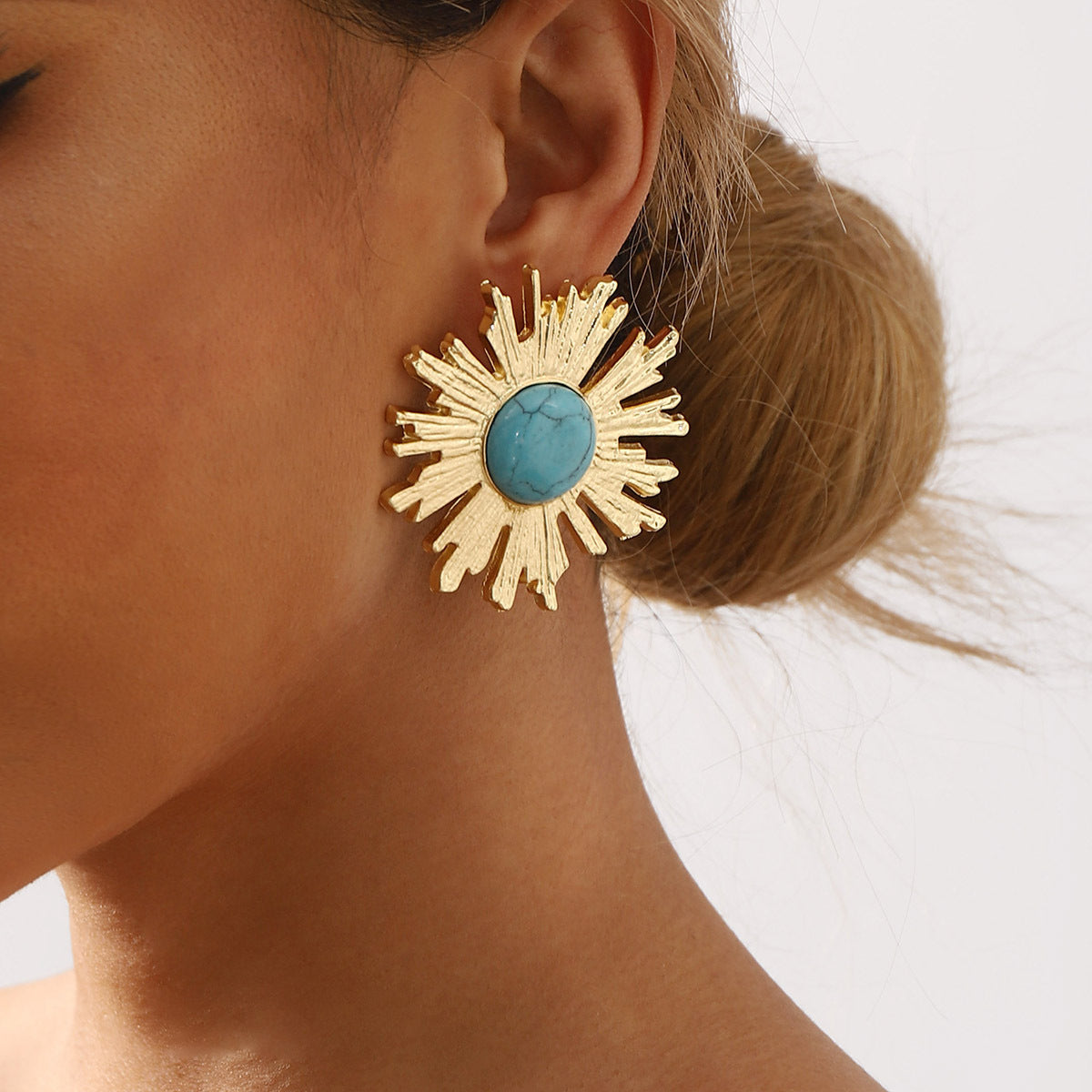 Wholesale  vintage Niche Vintage Design Sunflower Earrings Exaggerated Turquoise Earrings