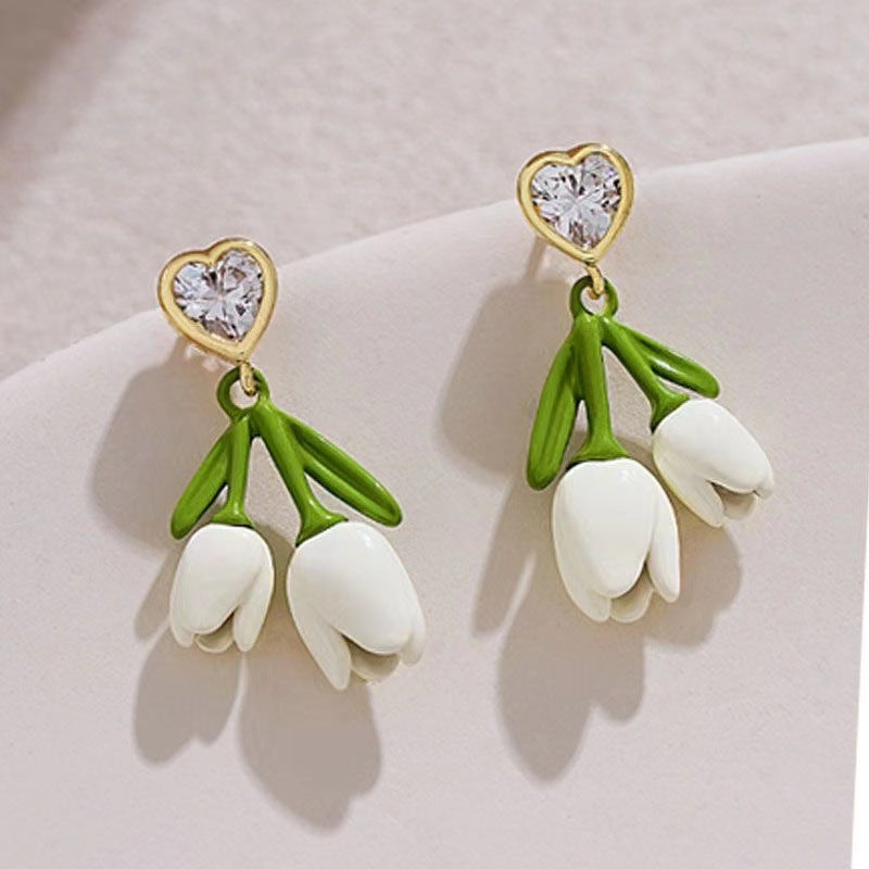 Wholesale Versatile Summer Fresh Green Floral Stud Earrings