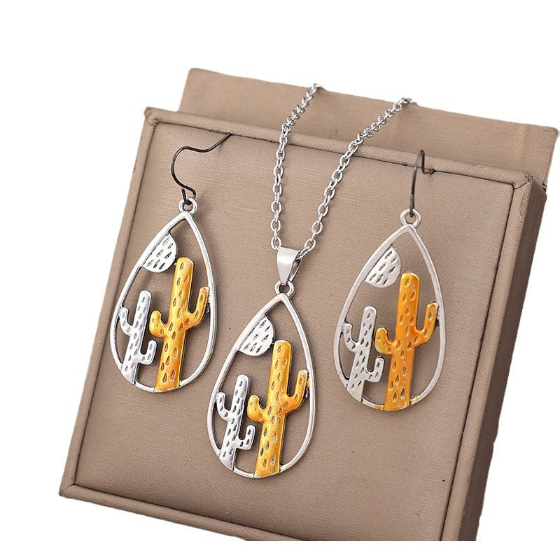 Wholesale Retro Cactus Drop Earrings and Pendant Set - Western Style Alloy Jewelry Accessory for Boutique Resale