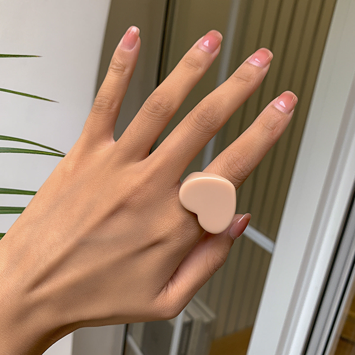 Wholesale Resin Candy Color Geometric Heart Ring For Women Vacation Jewelry Accessory
