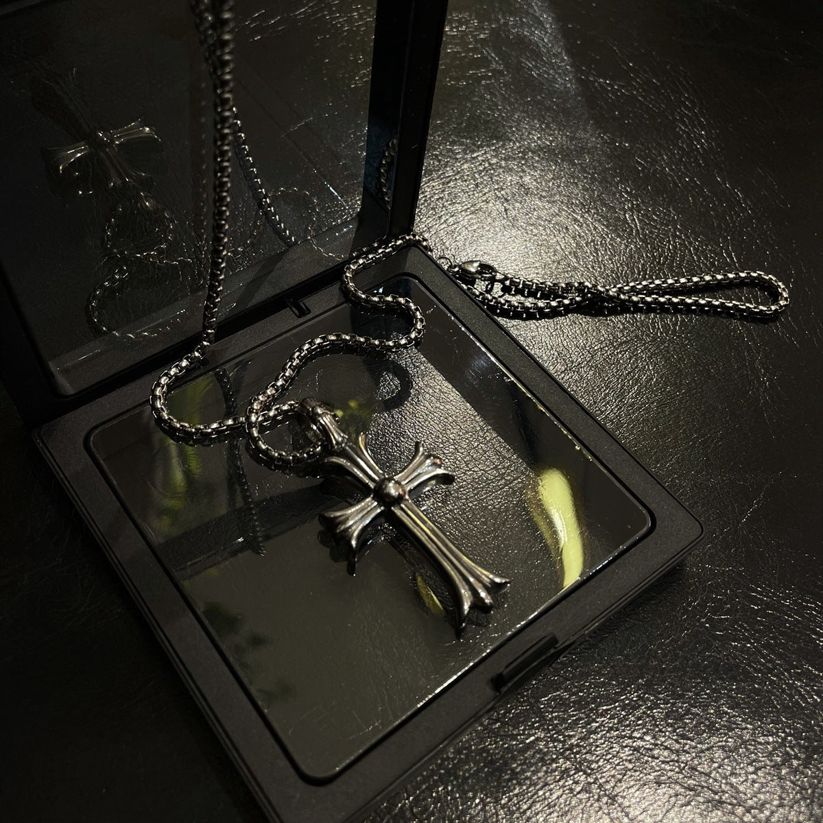 Wholesale  Diamond Necklace Cross Woolen Chain