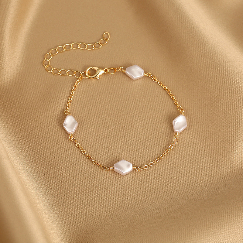 Wholesale Electroplated Copper Evil Eye Lucky Clover Bracelet Fashion Jewelry Accessory