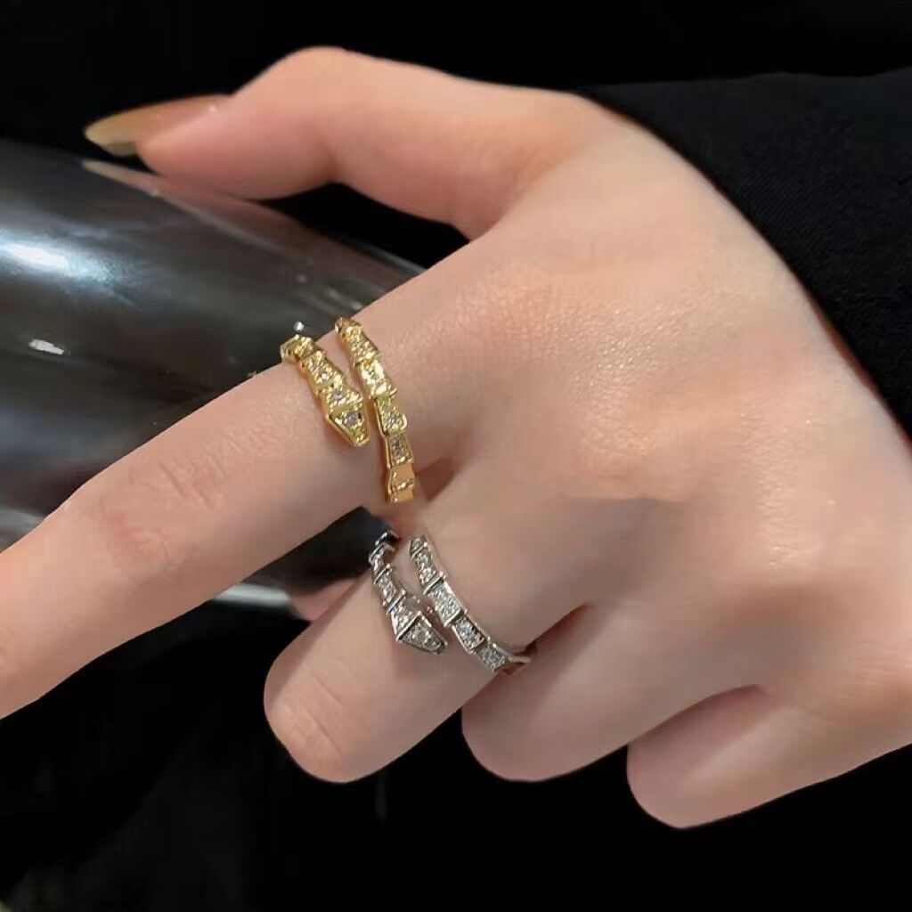Wholesale Silver Tone Snake Ring With Rhinestones Open Design For Women Trendy Jewelry Accessory Gift