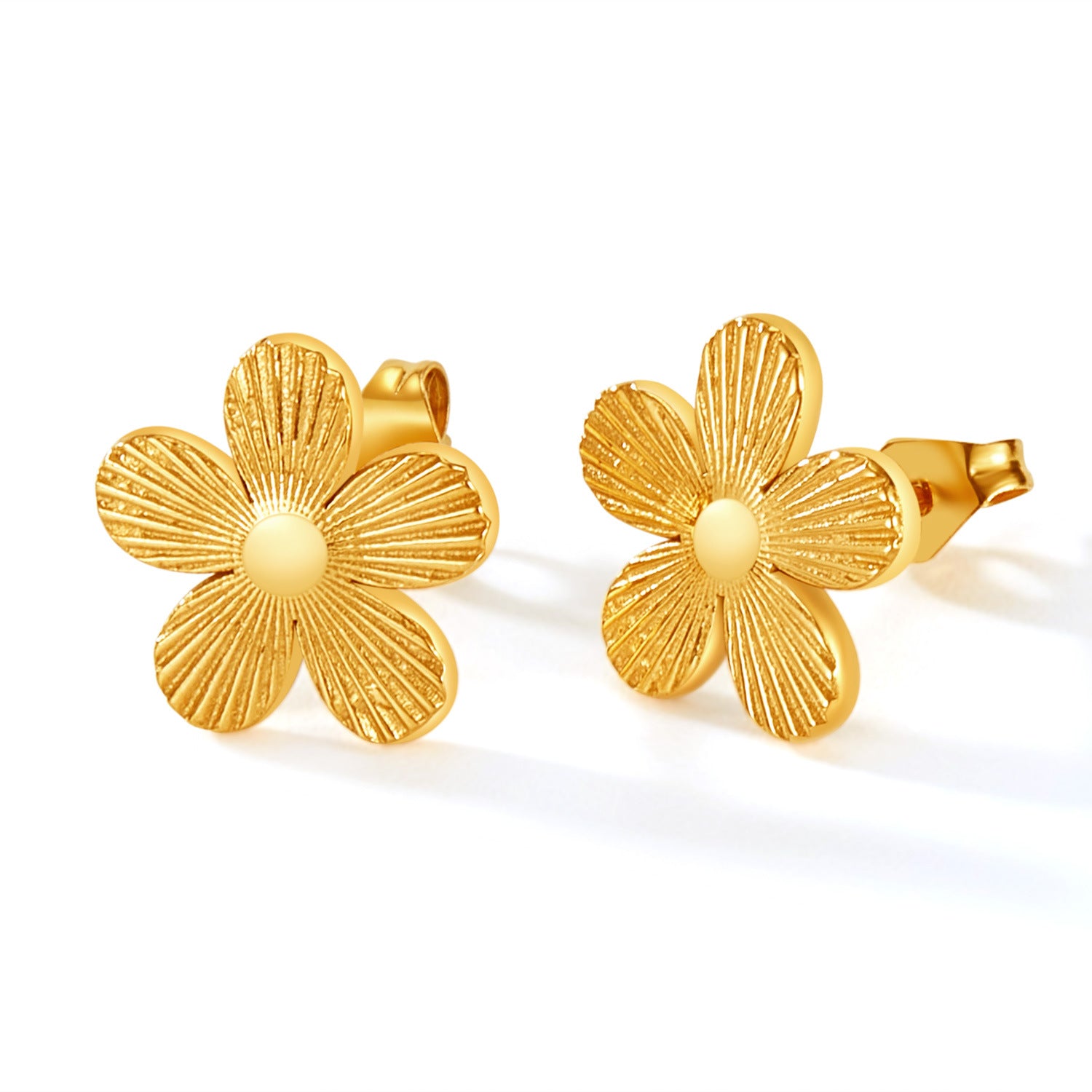 Wholesale  Retro Stainless Steel Light Luxury Flower Earrings