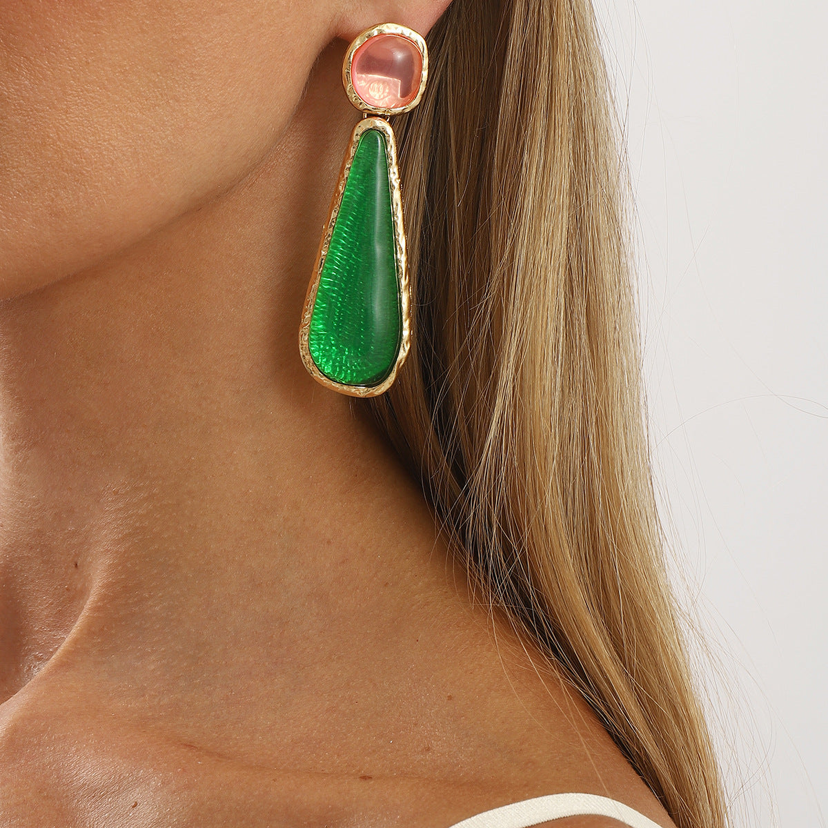 Orecchini eleganti per banchetti in stile corte all'ingrosso