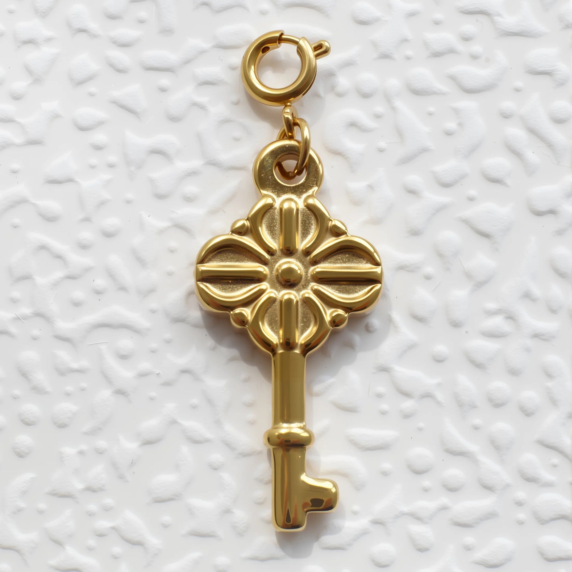 Wholesale 5pcs/ pack Love Star Butterfly Versatile Stainless Steel Electroplated 18K Gold Pendant Pendant DIY Necklace Bracelet Jewelry Accessories