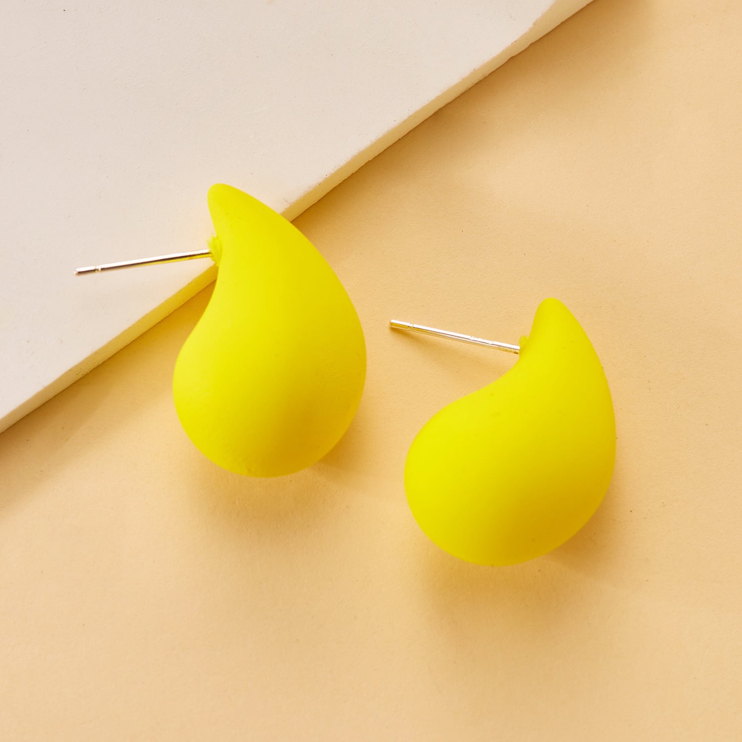 Wholesale Acrylic Water Drops Teardrop-shaped Earrings