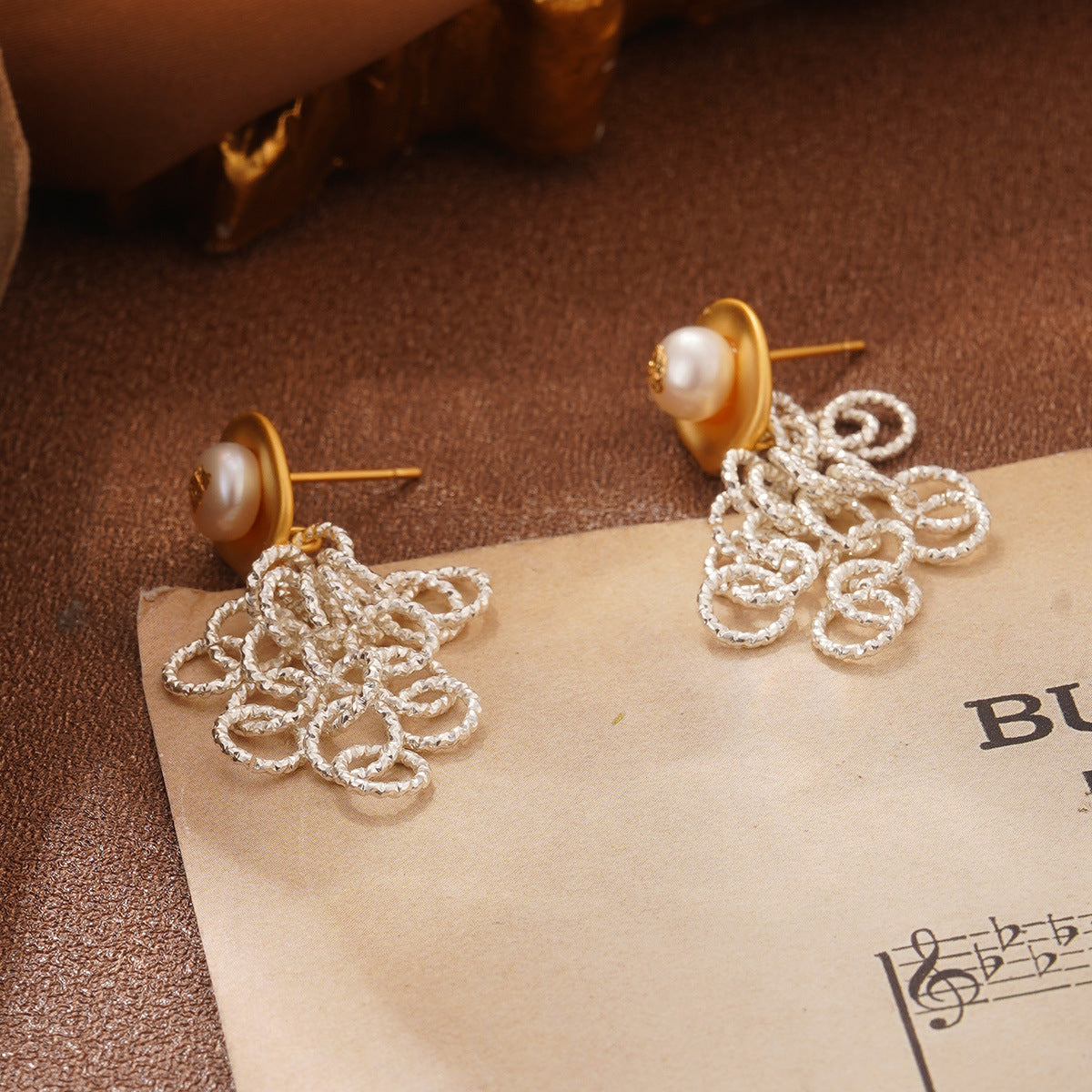 Wholesale Retro  Pearl Heart Earrings Silver Tassel Ring Leaf Splicing Necklace