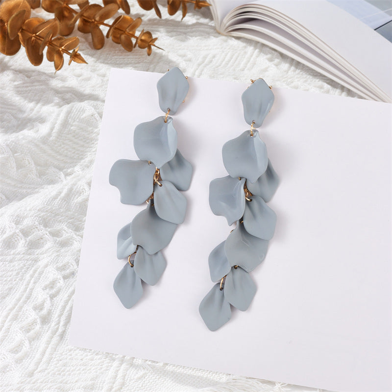 Wholesale Petal Leaf Tassel Earrings