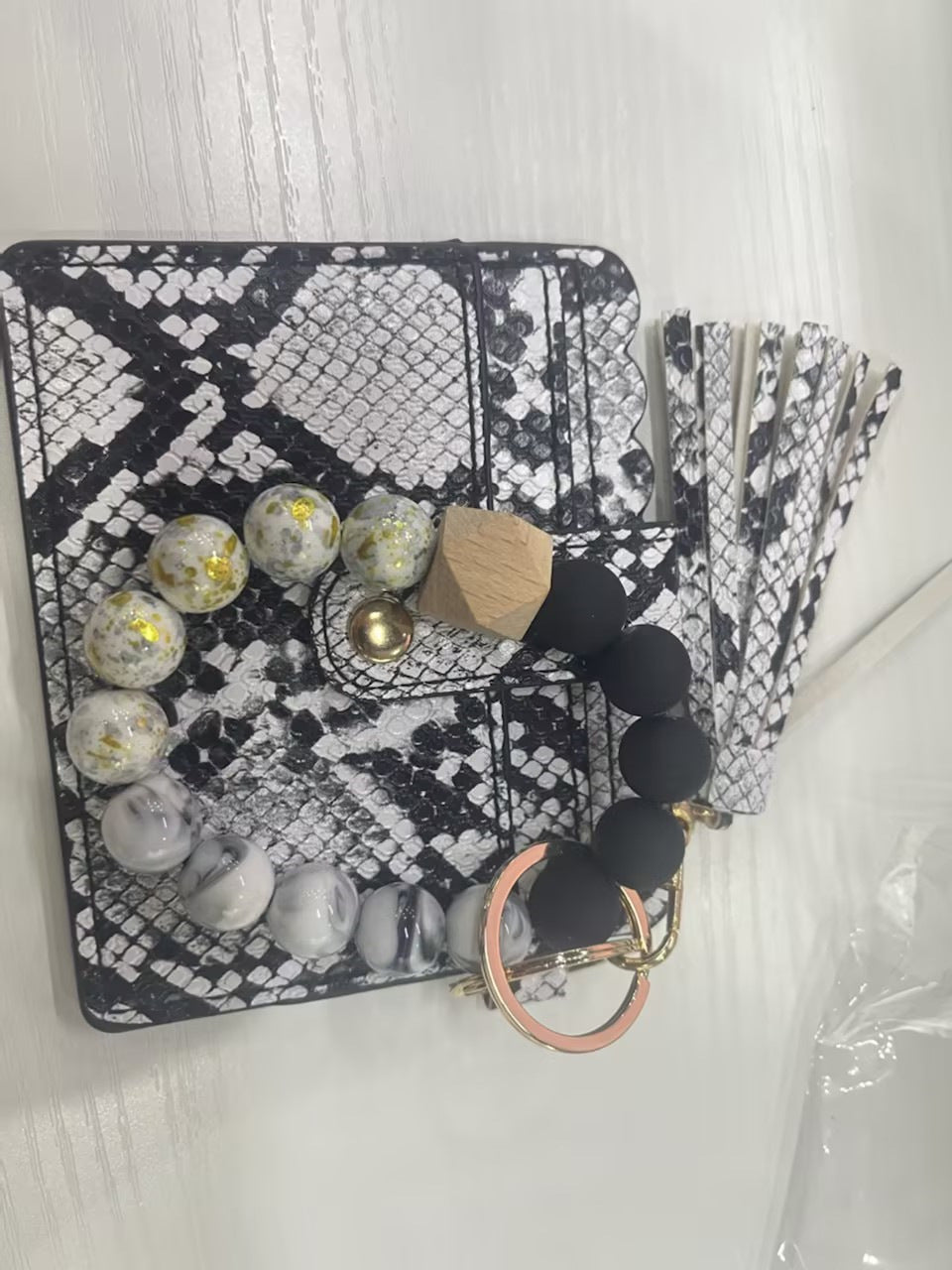 Wholesale Leopard Plaid Western Style Card Holder Silicone Beaded Wristlet Keychain ACC-KC-QiuXue011