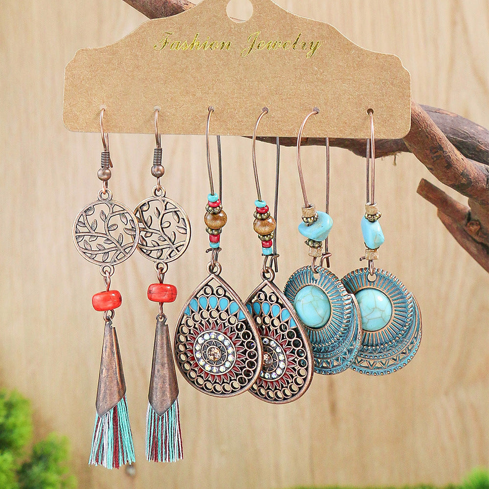 Wholesale Zinc Alloy Bohemian Hollow Tassel Drop Earrings - Fashion Accessory for Everyday Wear
