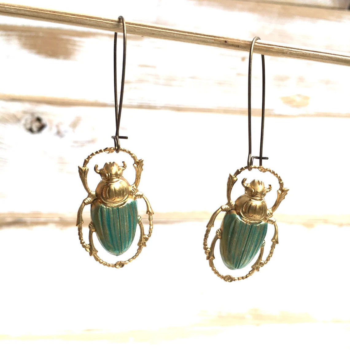 Wholesale retro artistic ancient golden oil bee earrings