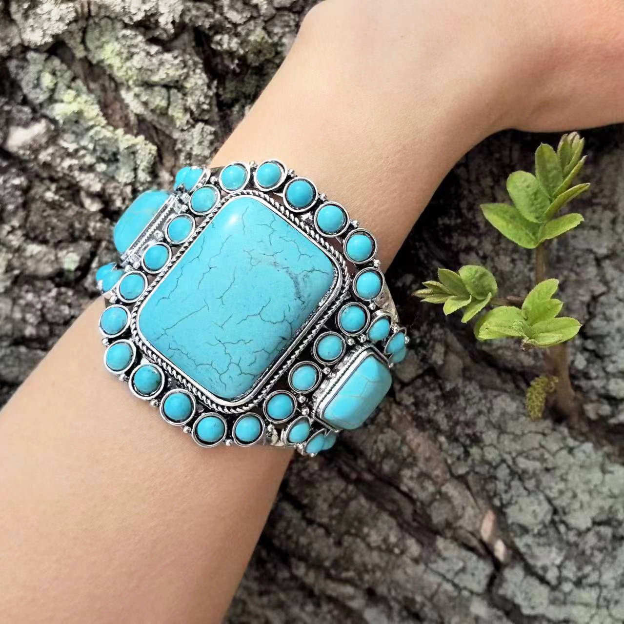 Wholesale Electroplated Turquoise Bohemian Bracelet - Ethnic Style Fashion Accessory for Boutique Resale