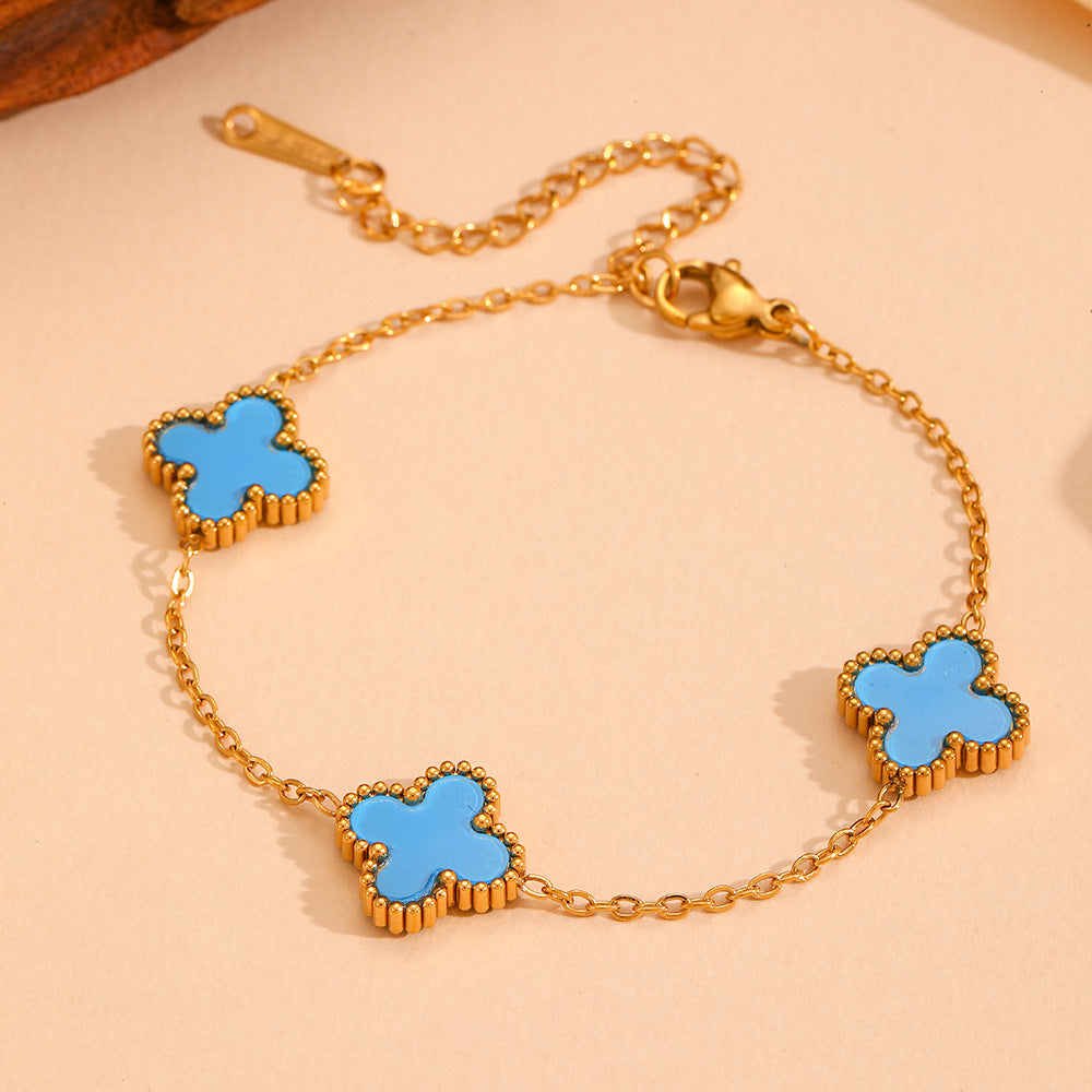 Wholesale Fashion stainless steel three four-leaf flower jewelry new titanium steel does not fade small flower jewelry suit
