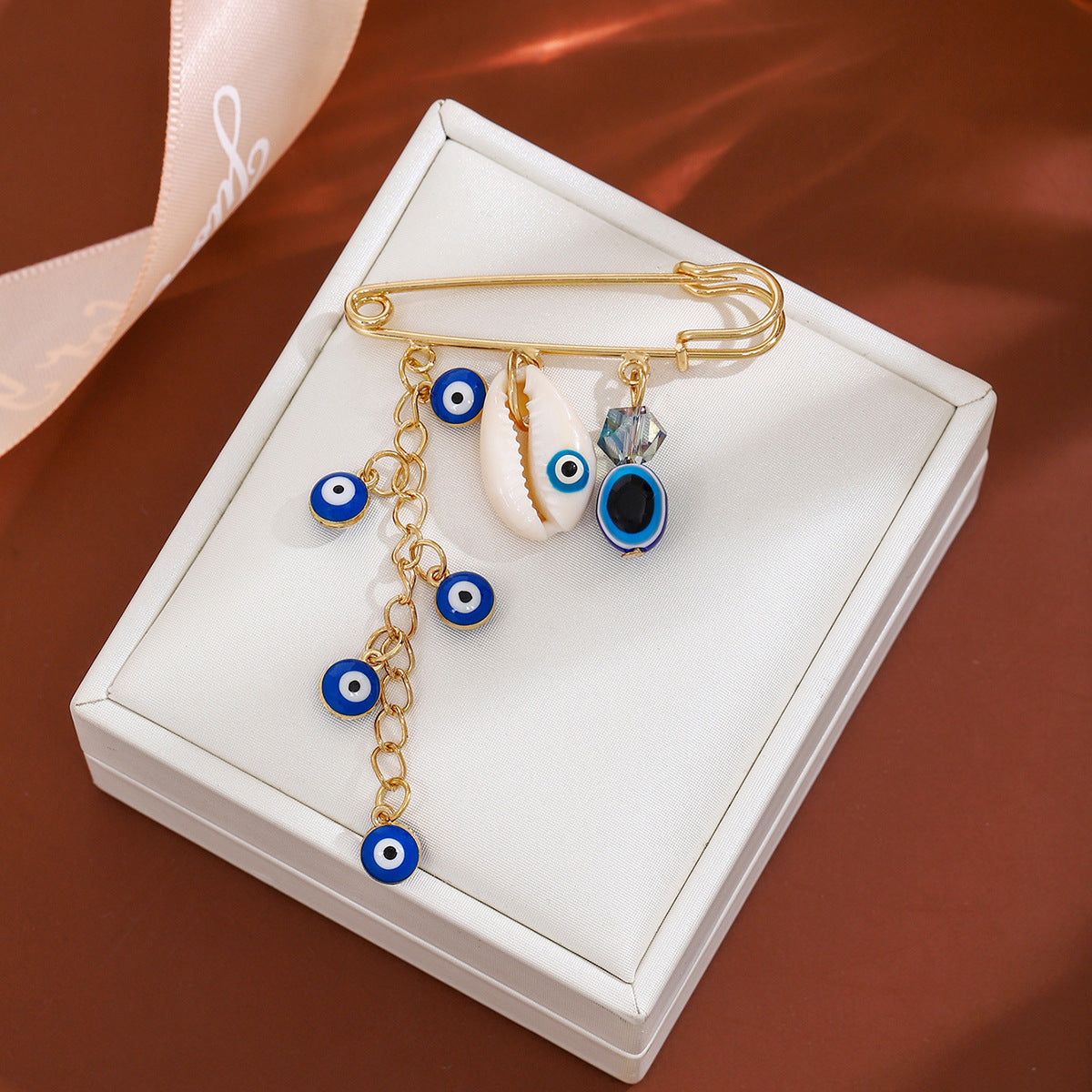 Wholesale Diamond-encrusted Devil' s Eye Tassel Brooch