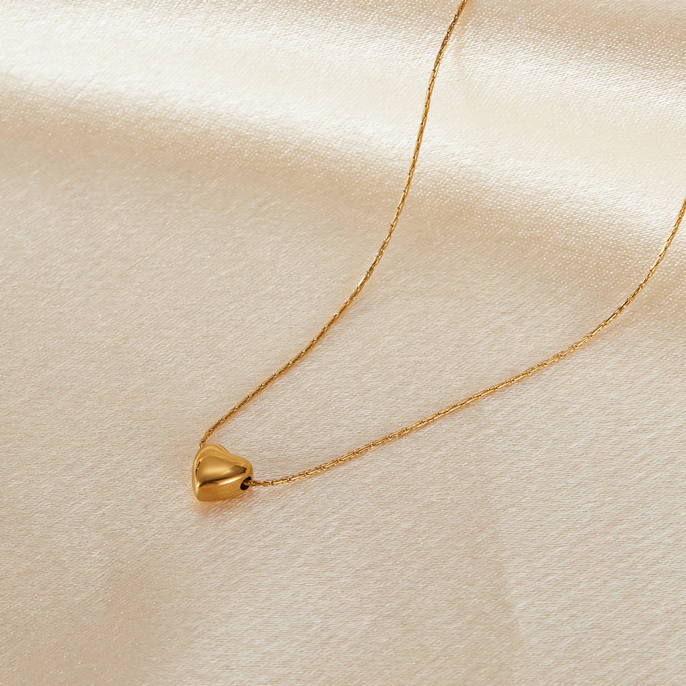 Wholesale stainless steel love pendant niche simple all-match clavicle chain