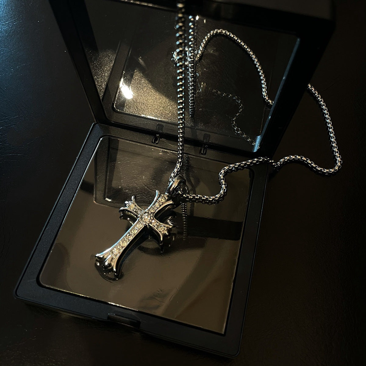 Wholesale  Diamond Necklace Cross Woolen Chain