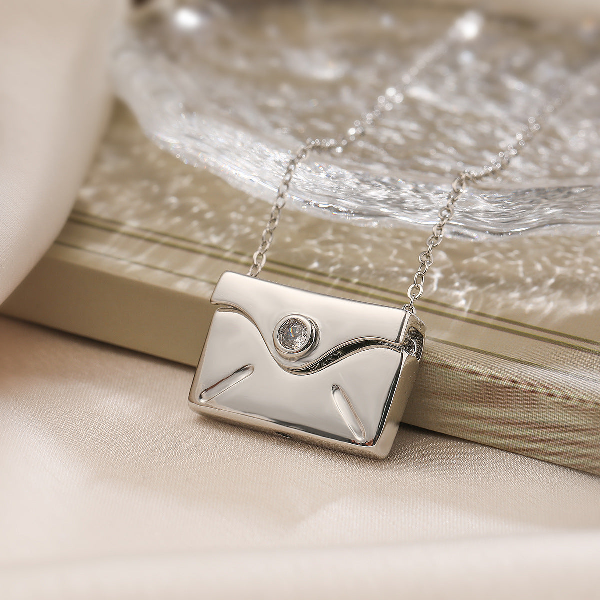 Wholesale Copper Plated Real Gold Pull-Out Envelope Pendant Necklace ACC-NE-AG011