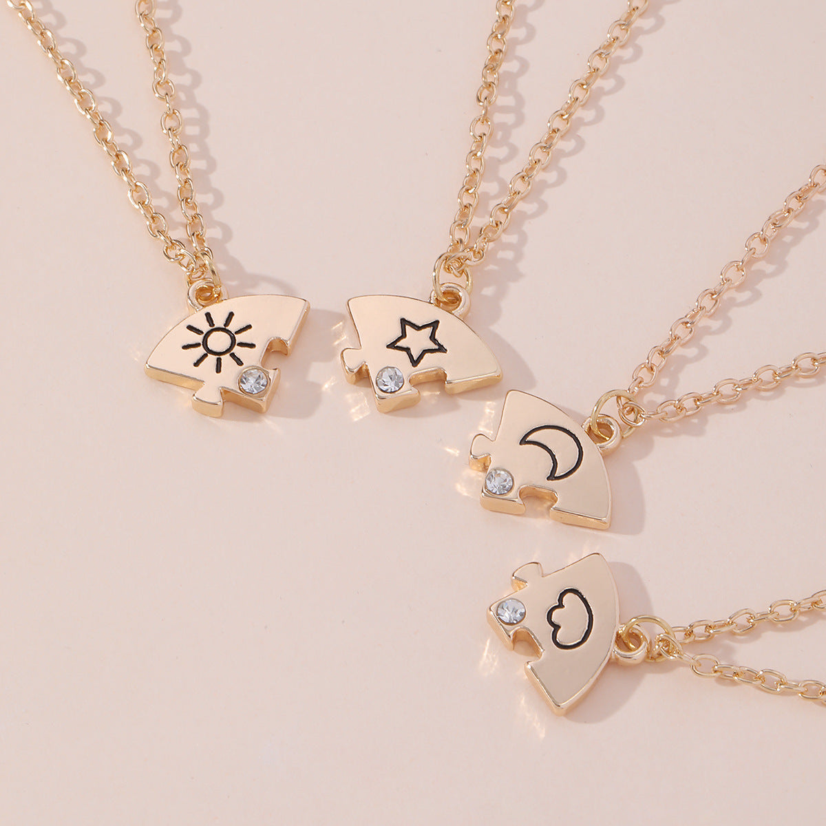 Wholesale star moon sun cloud four piece stitching good friend long necklace