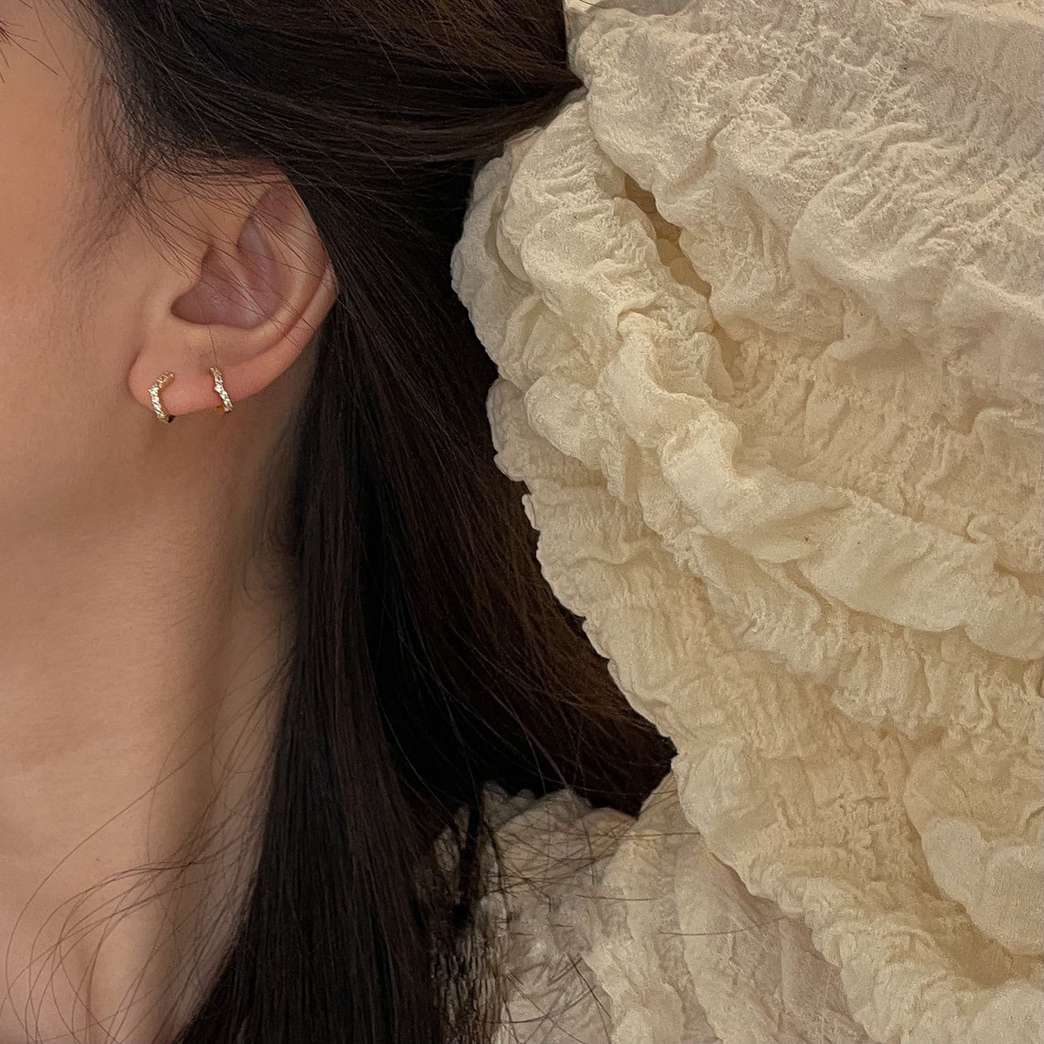 Wholesale Korean Style Gold Plated Copper Mini Diamond Earrings Women Light Luxury