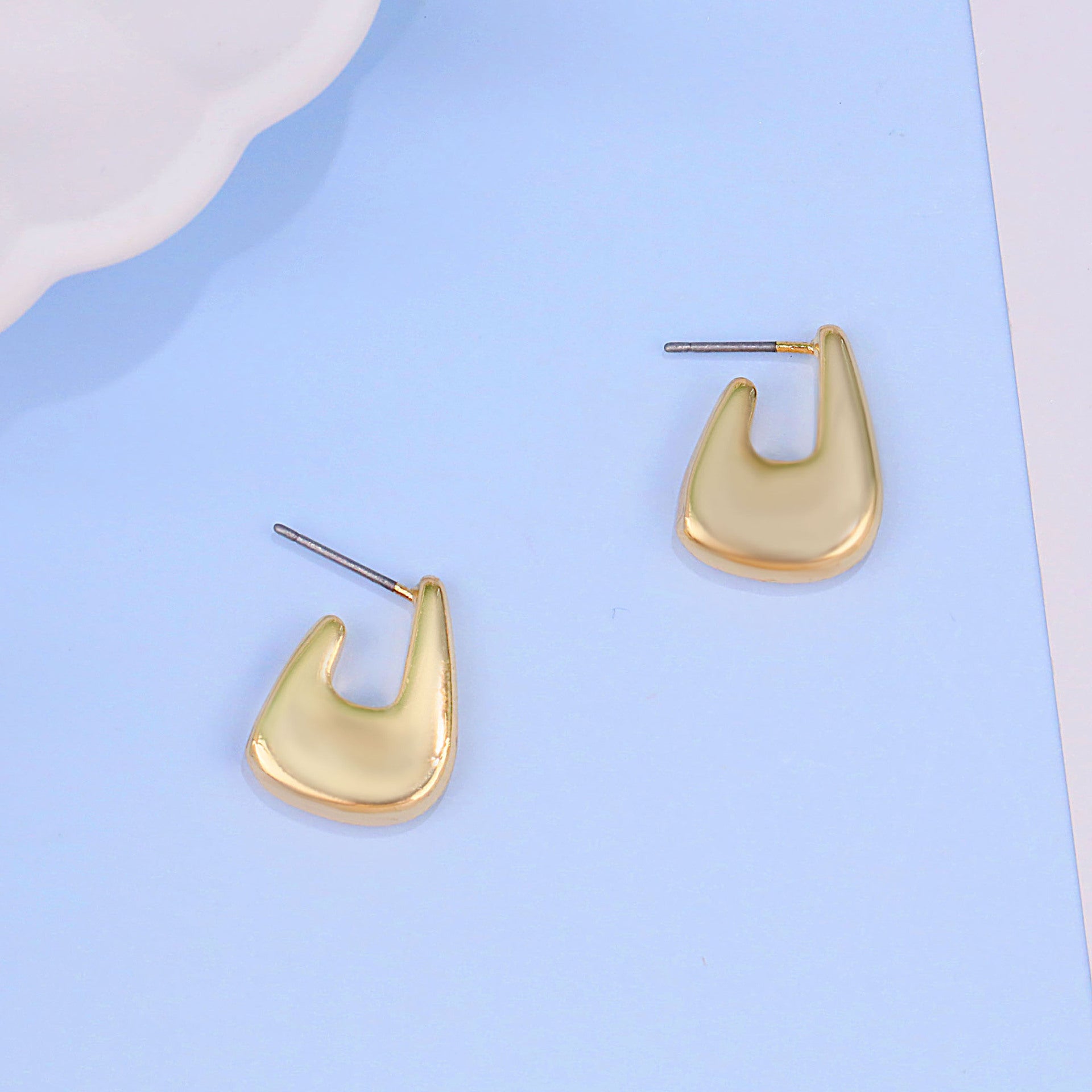 Wholesale  Geometric Holiday Simple Style  Bright Face Earrings