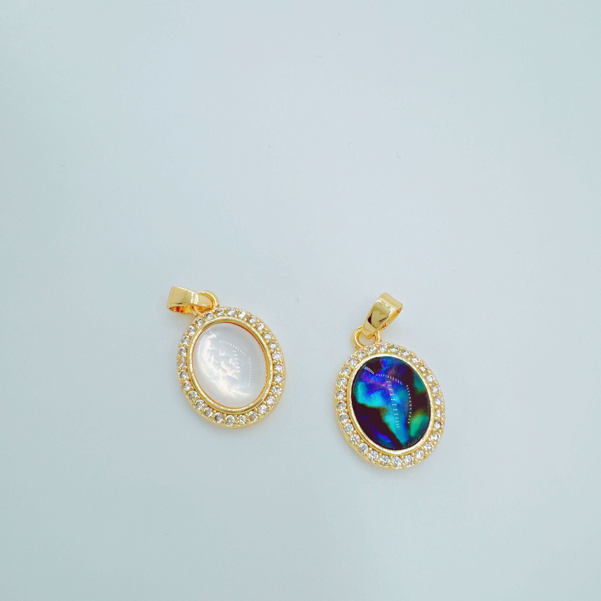 Wholesale Mother-of-Pearl Style Copper Electroplated Pendant Necklace for Women Jewelry Accessory
