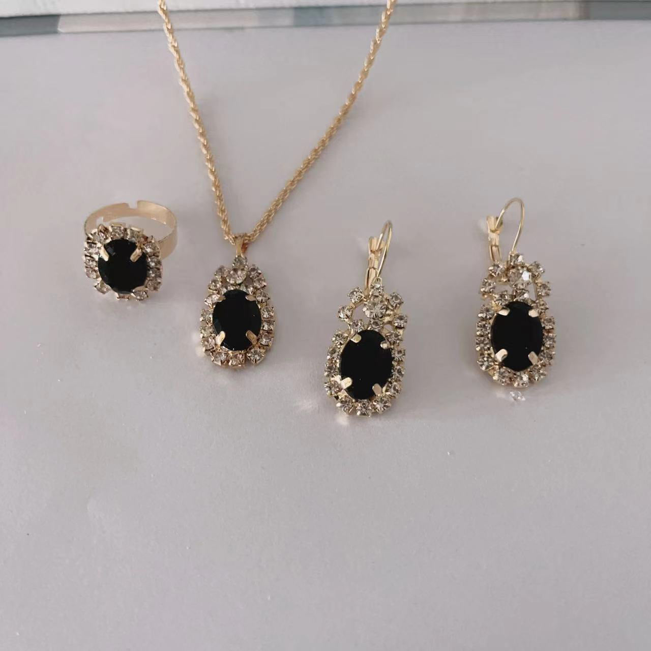 Wholesale Water Drop Heart Rhinestone Set Necklace Earrings Ring ACC-NE-AnHe005